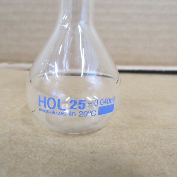 HOL Hands On Labs 25 mL +/- 0.04 mL Glass Volumetric Flask No Stopper - Picture 2 of 6